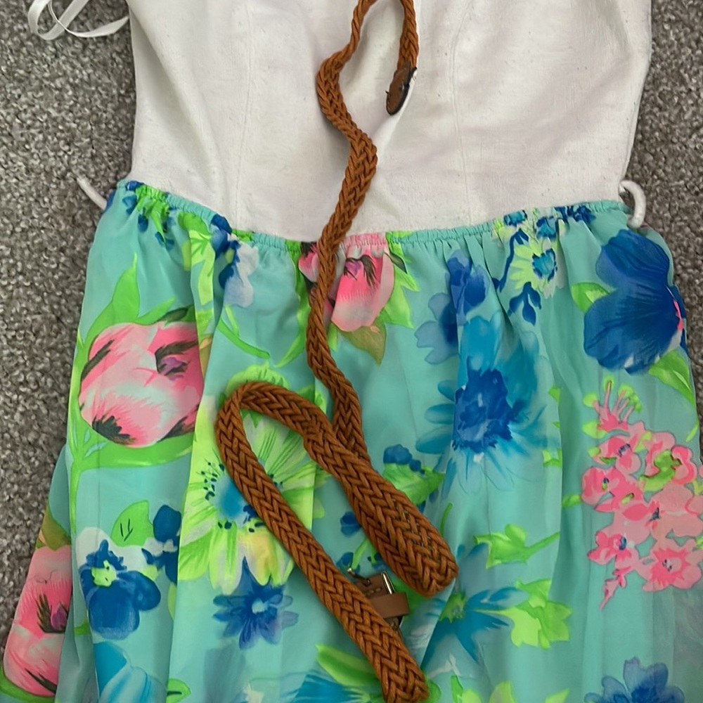 High Low Dress - Picture 7 of 8